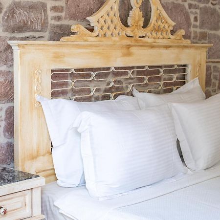 Cunda Mor Limon Otel Ayvalik Luaran gambar