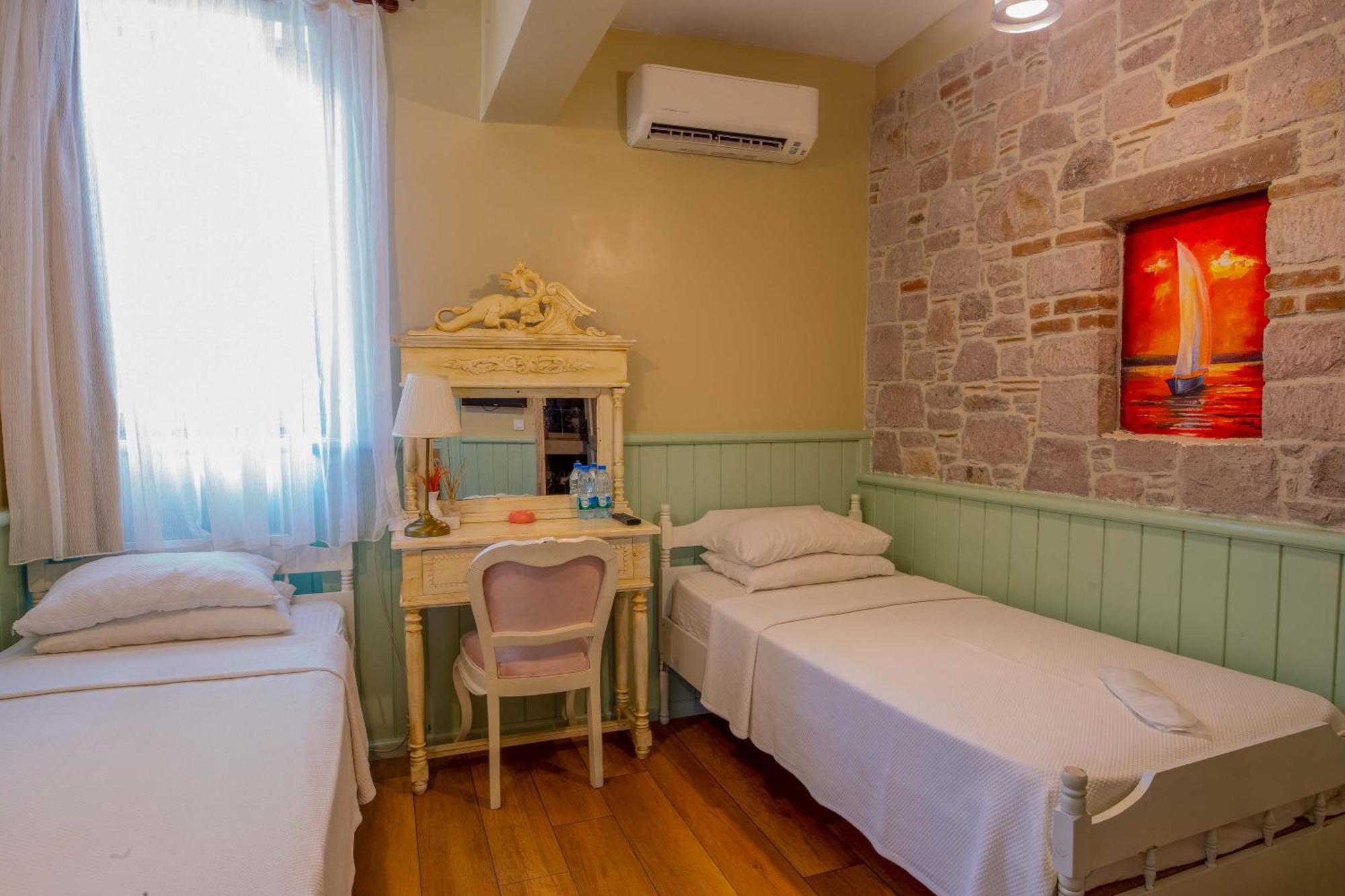 Cunda Mor Limon Otel Ayvalik Luaran gambar