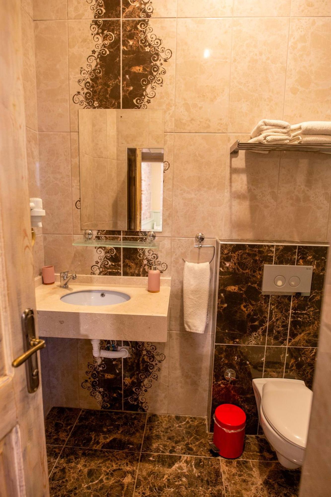 Cunda Mor Limon Otel Ayvalik Luaran gambar