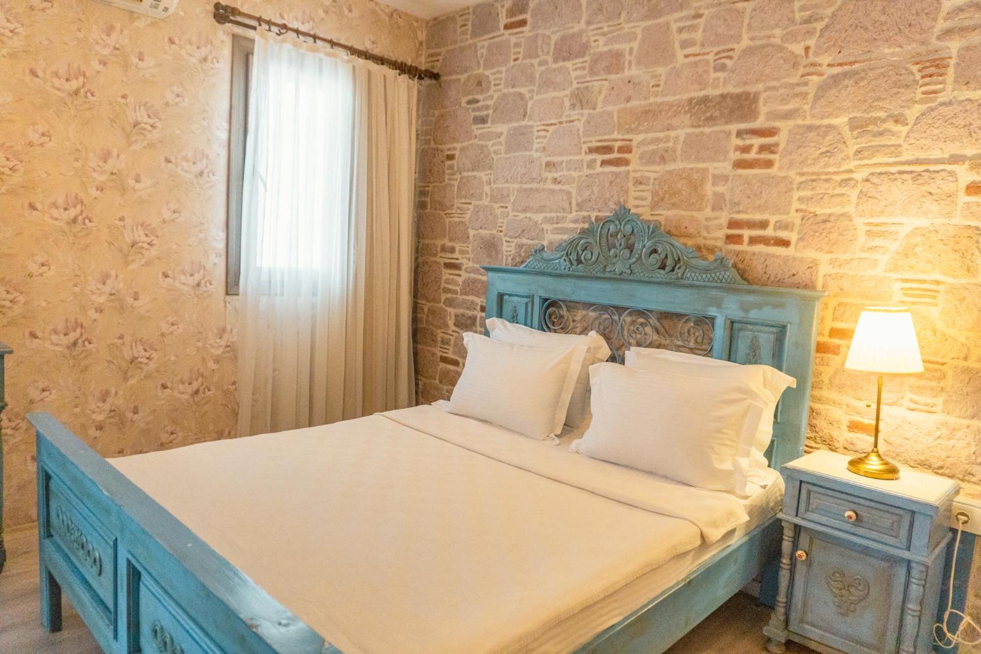 Cunda Mor Limon Otel Ayvalik Luaran gambar