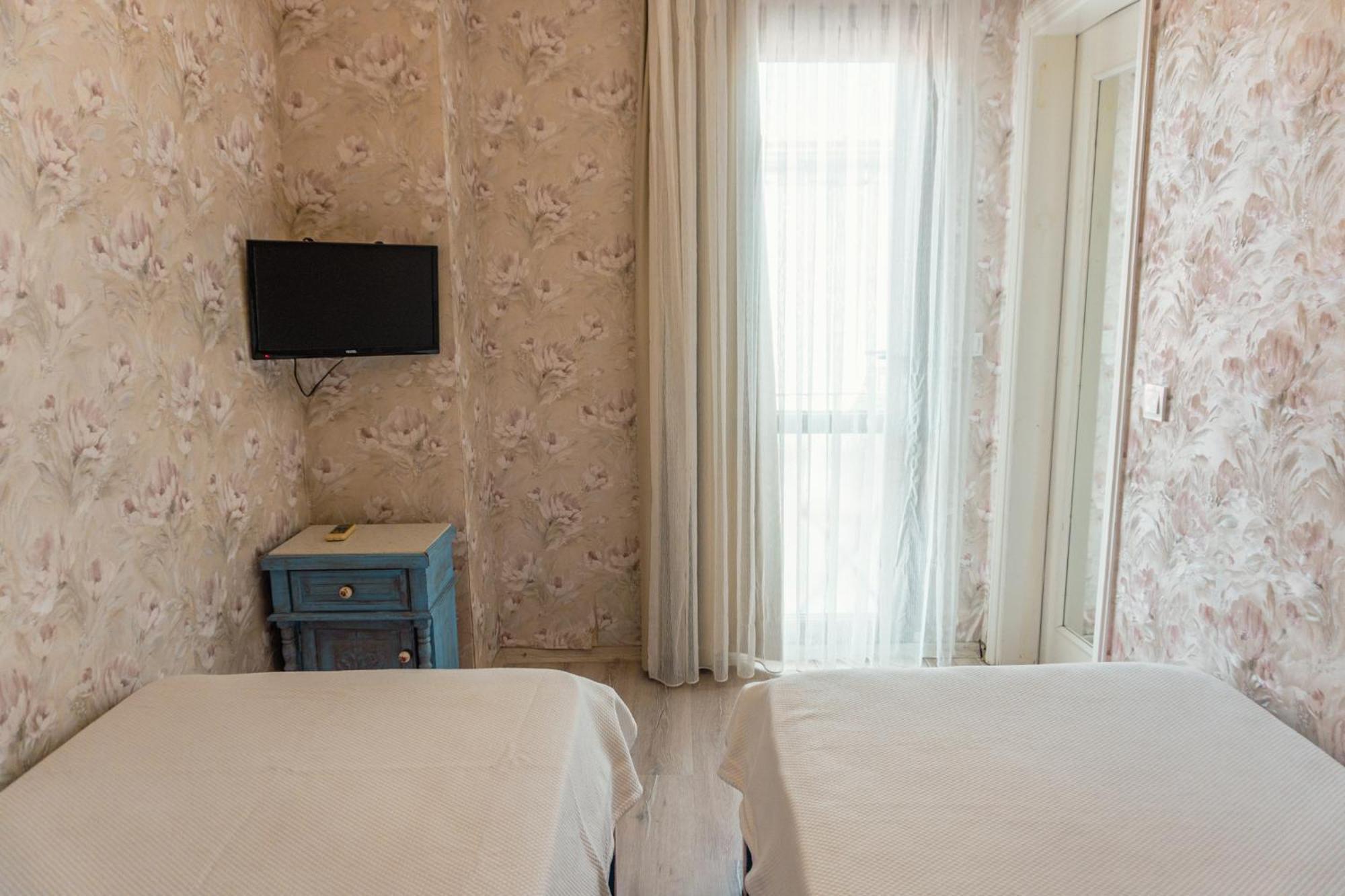Cunda Mor Limon Otel Ayvalik Luaran gambar
