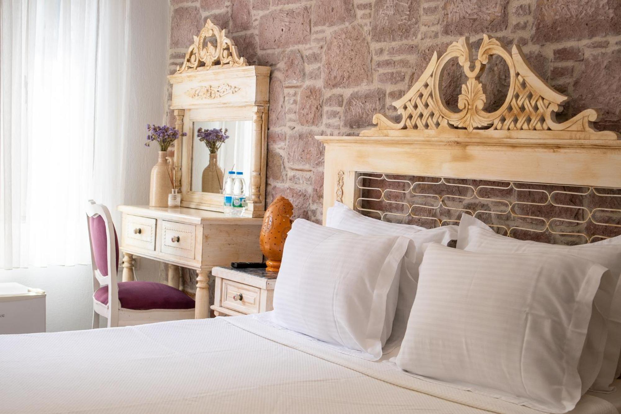 Cunda Mor Limon Otel Ayvalik Luaran gambar